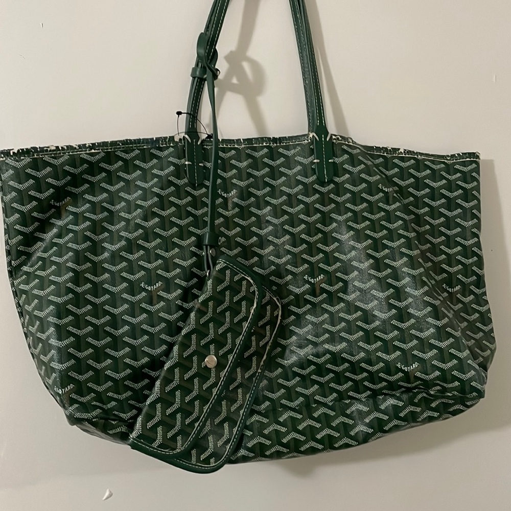 Goyard
Green Goyardine Coated Canvas Saint-Louis GM,
